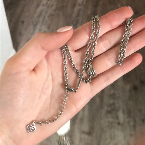 Kendra Scott White Rayne Necklace - Picture 5 of 5